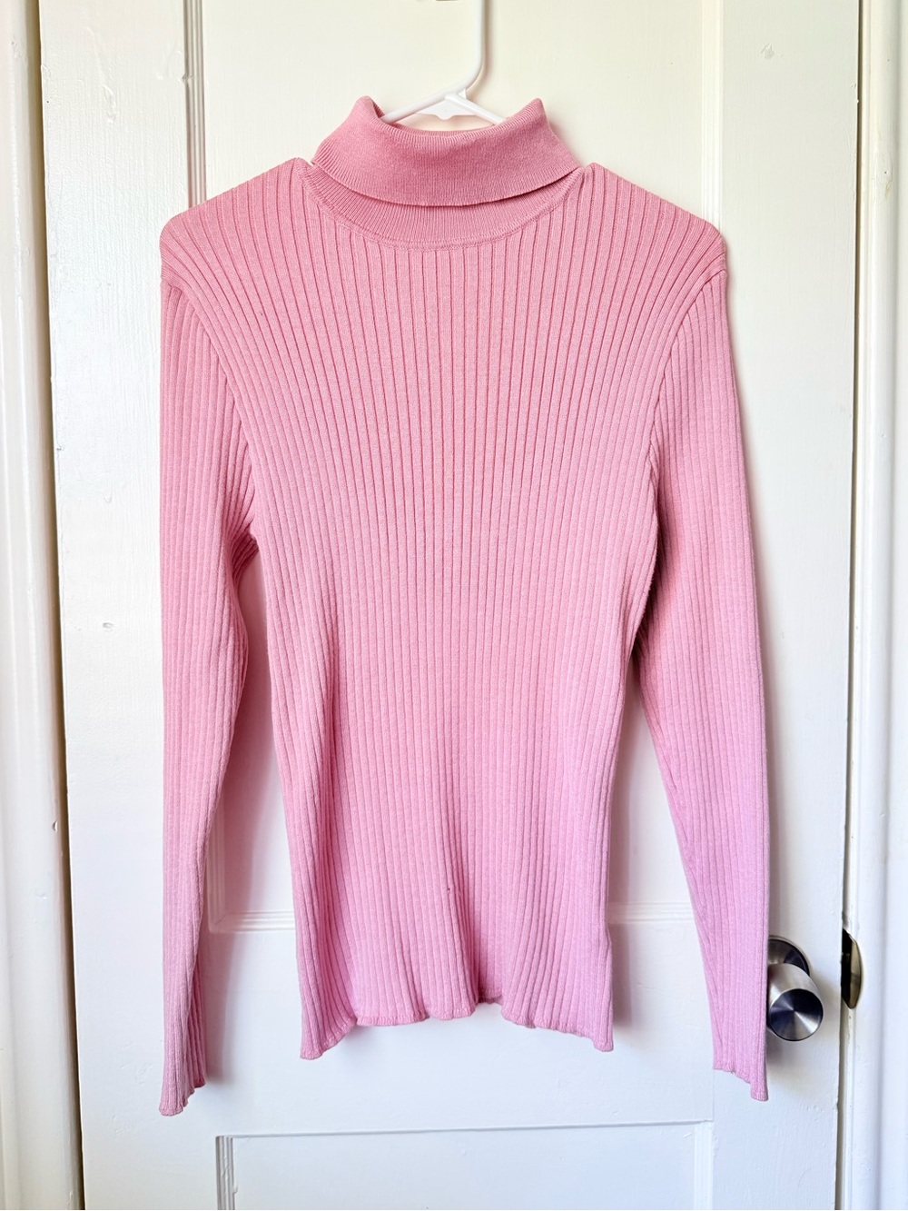 Madison Grey ribbed turtleneck long sleeve top